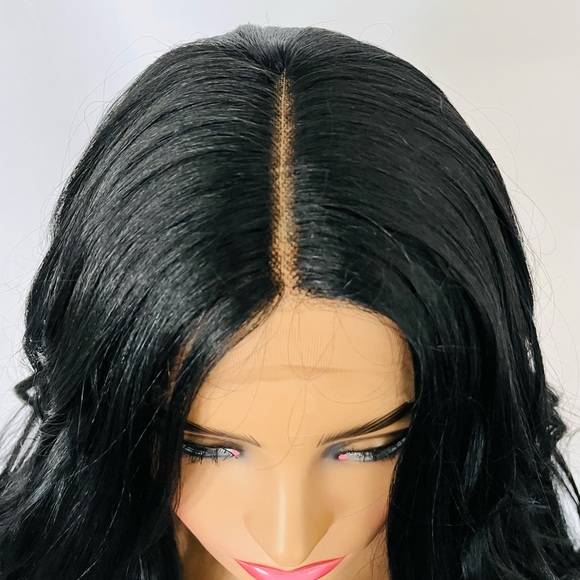 Gorgeous 28” Lace Front Premium Fiber Black Wig - Picture 3 of 8